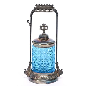 Victorian Pickle Castor