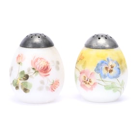 Salt & Pepper Shakers, Mt. Washington Egg