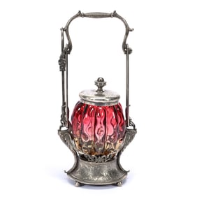 Victorian Pickle Castor