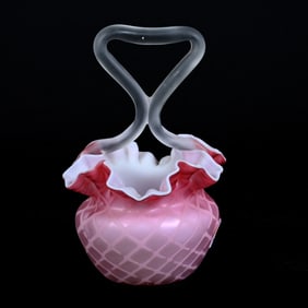 Basket, Pink Satin Diamond Quilted MOP