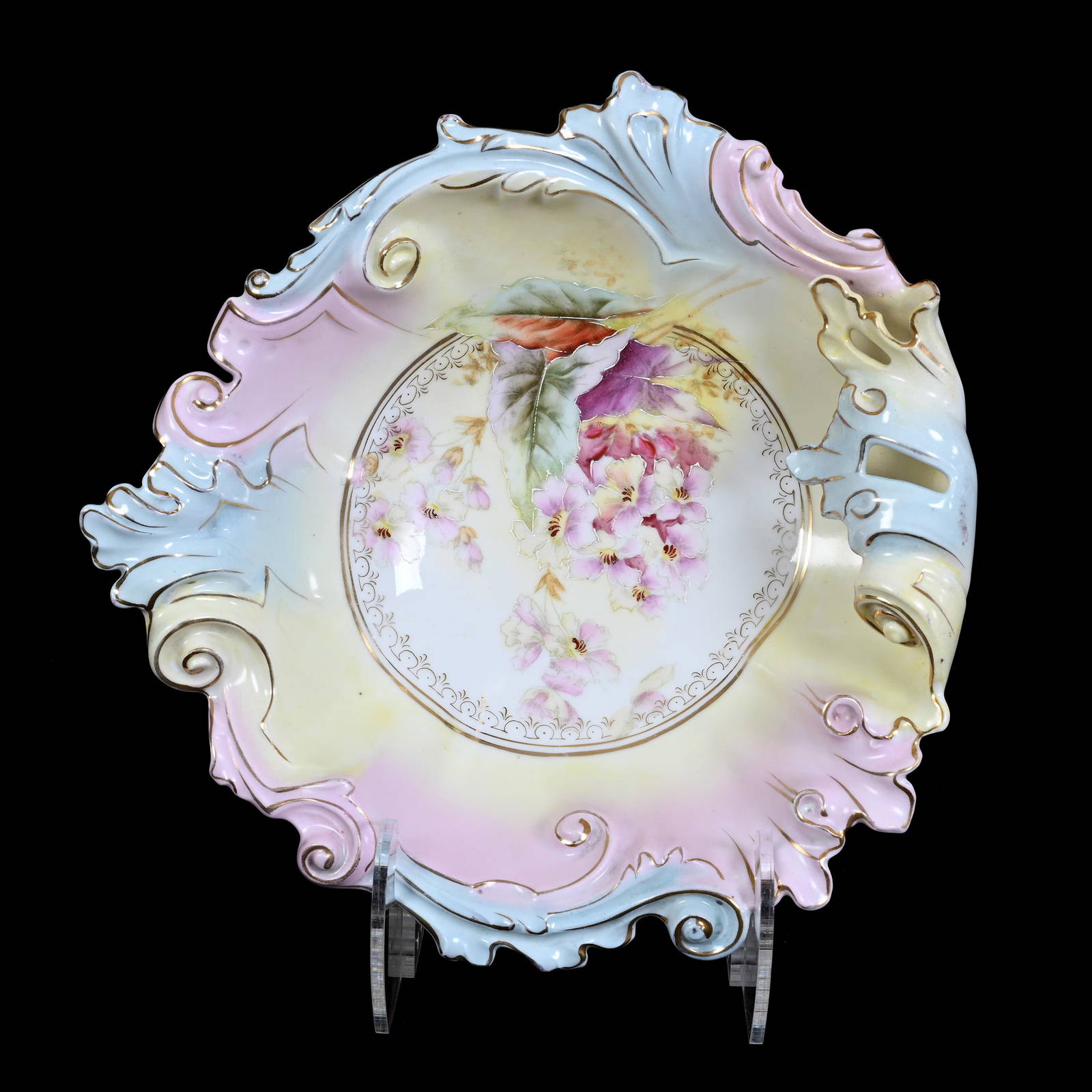 Bowl, Foldover Mold, Unmarked R. S. Prussia Auction