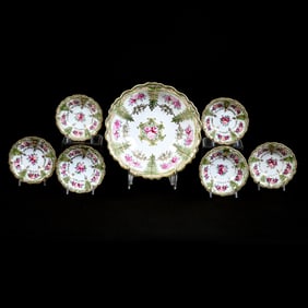 Berry Set, Nippon Maple Leaf Mark