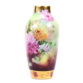 Vase Marked Pickard, Beautiful Chrysanthemum Decor By Howard Reury, Gold Highlights