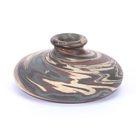 Squat Vase, Niloak Pottery First Art Mark, Mission Swirl
