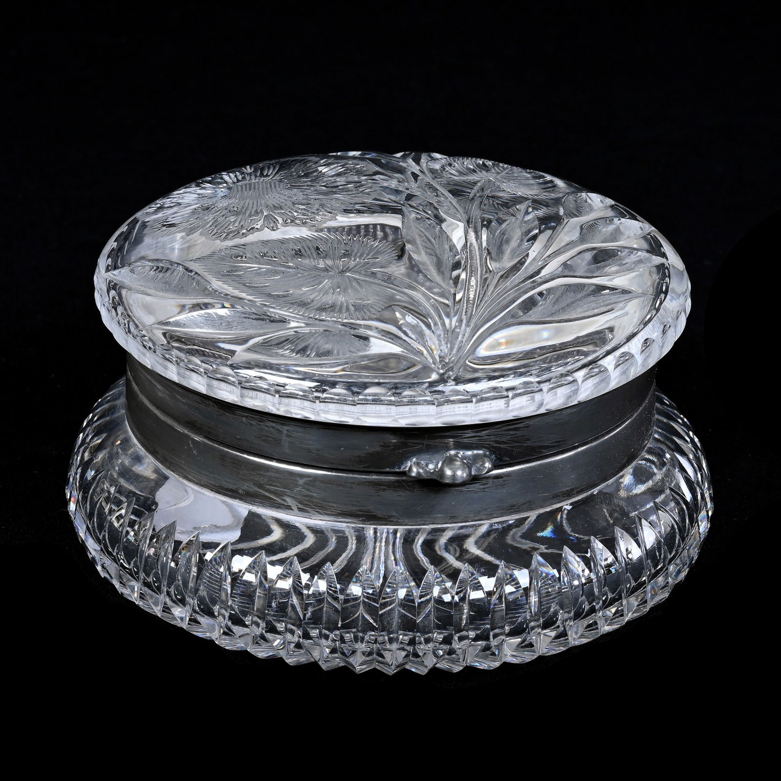 Jewel Box, ABCG, Finely Engraved Floral And Leaf Decor, Miter Cut Base (1 of 4)