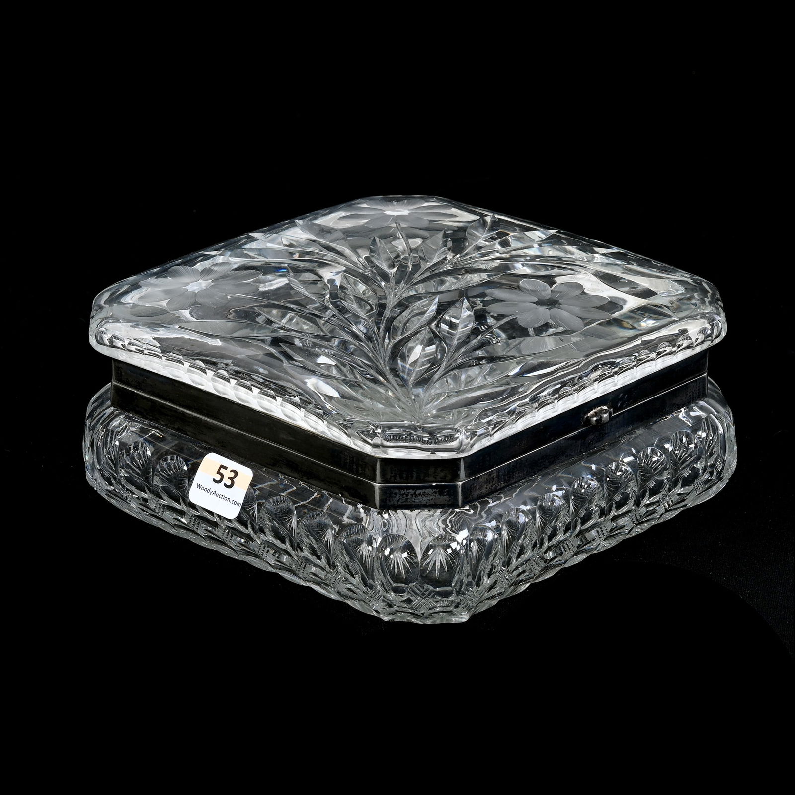 Square Dresser Box, ABCG, Engraved Floral, Punty & Crosshatch Border (1 of 4)