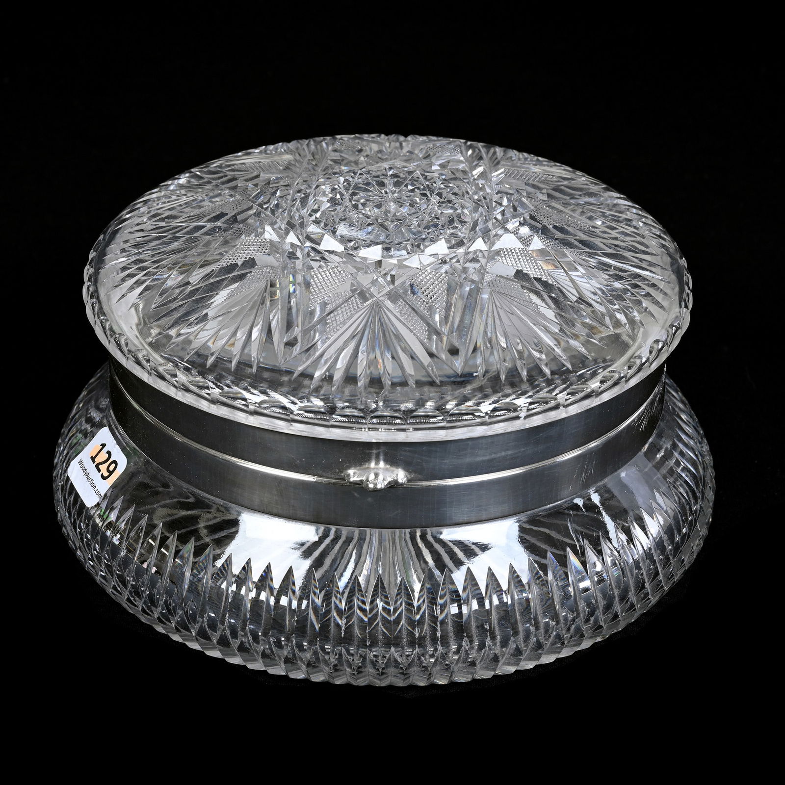 Round Dresser Box, ABCG, Pearl Pattern By Pairpoint (1 of 3)