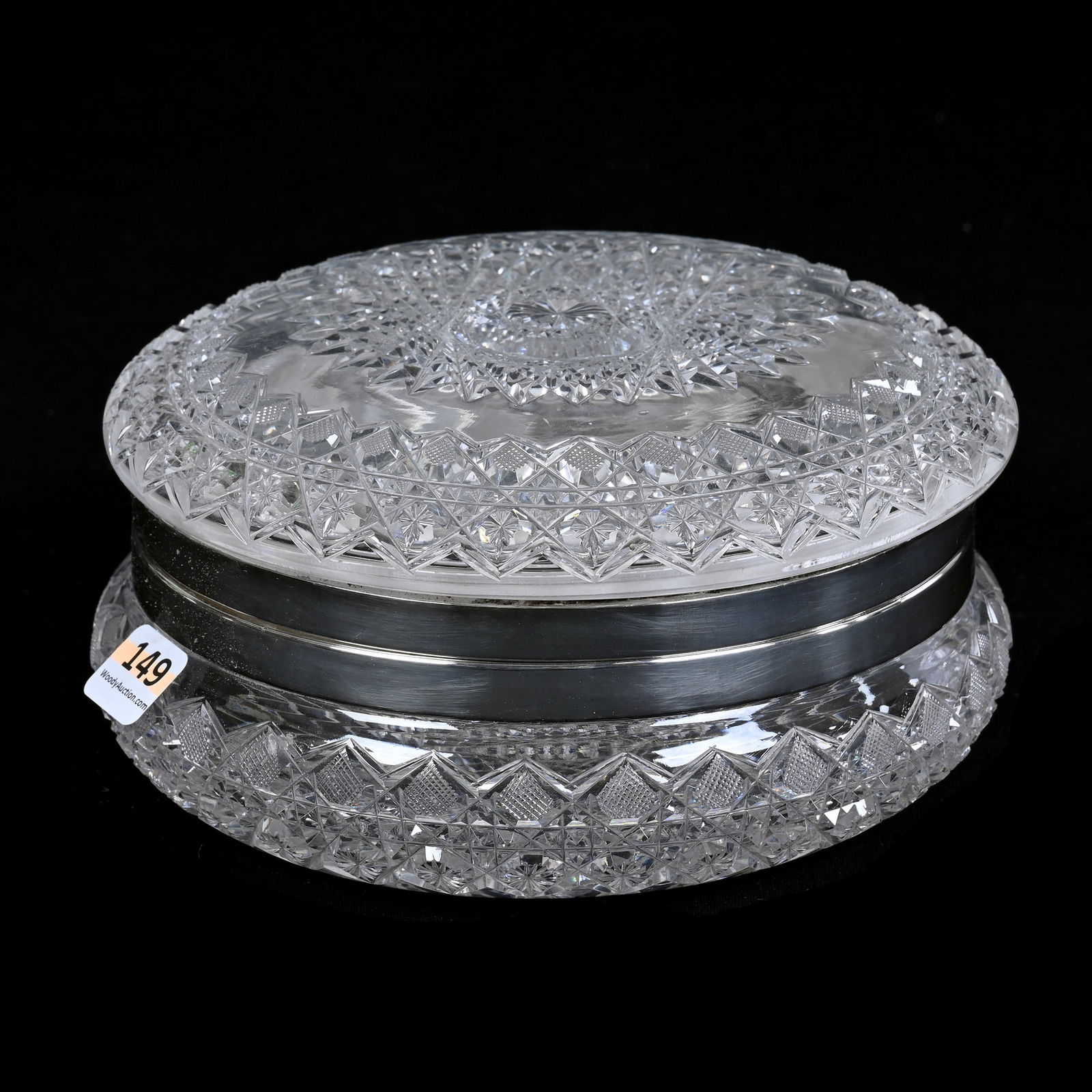 Dresser Box, ABCG, Well Cut Hobstar With Strawberry Diamond & Star Button Border (1 of 3)