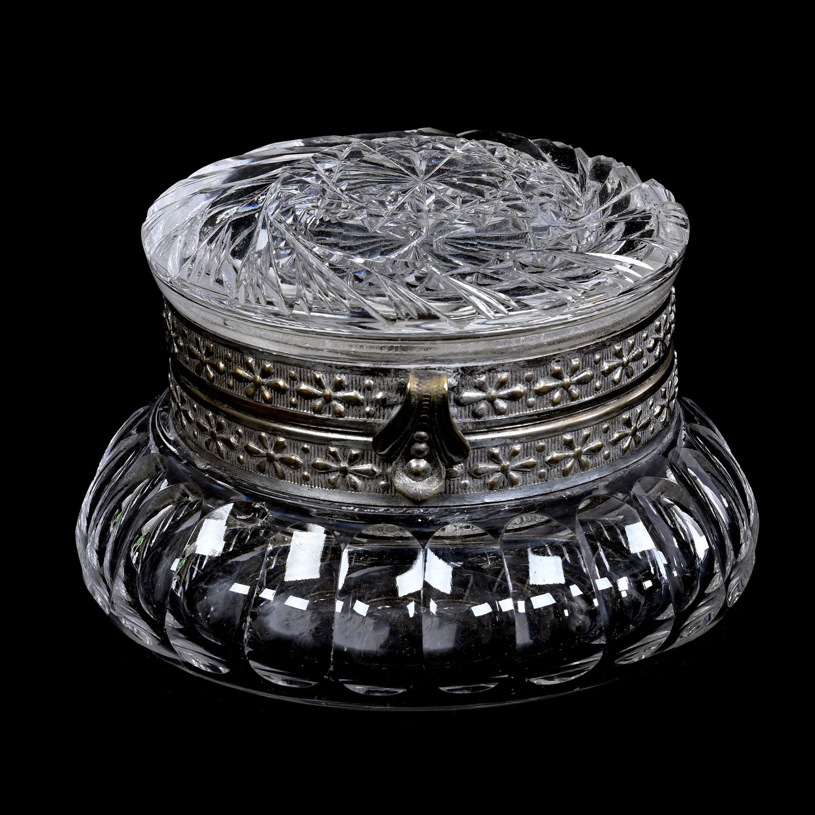 Jewel Box, ABCG, Pinwheel Cut Lid, Thumbprint Border (1 of 3)