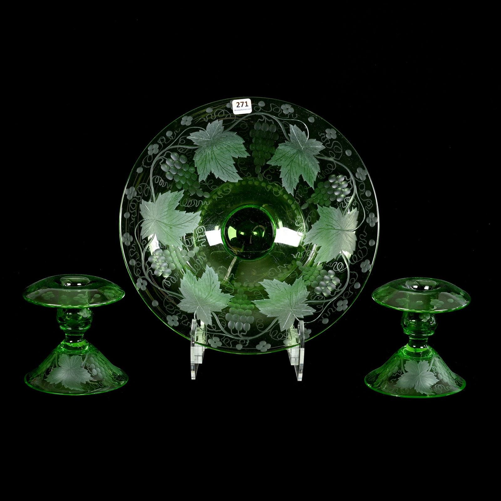 Console Set, 3 Piece, Vintage Pattern By Pairpoint, Solid Uranium Green (1 of 4)