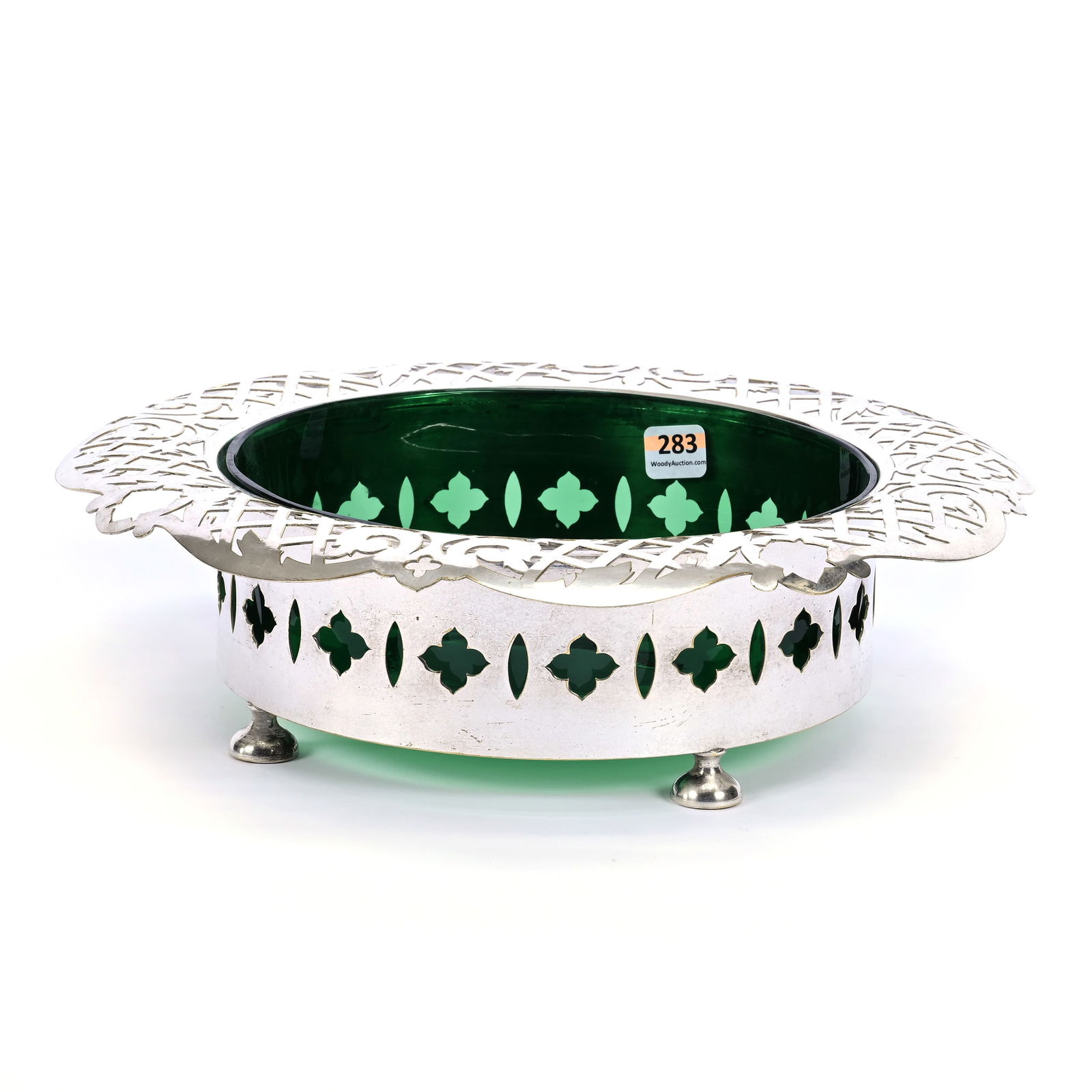 Center Bowl, ABCG, Solid Uranium Green Glass Insert By Pairpoint (1 of 4)