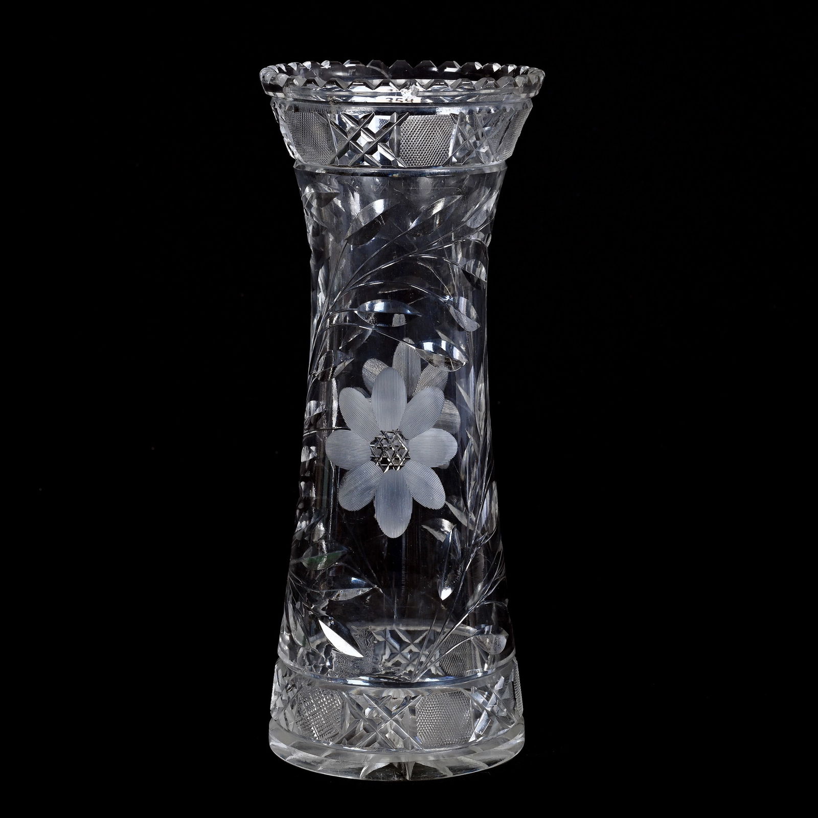 Vase, ABCG, Harvard & Daisy Pattern, Ray Cut Base (1 of 3)