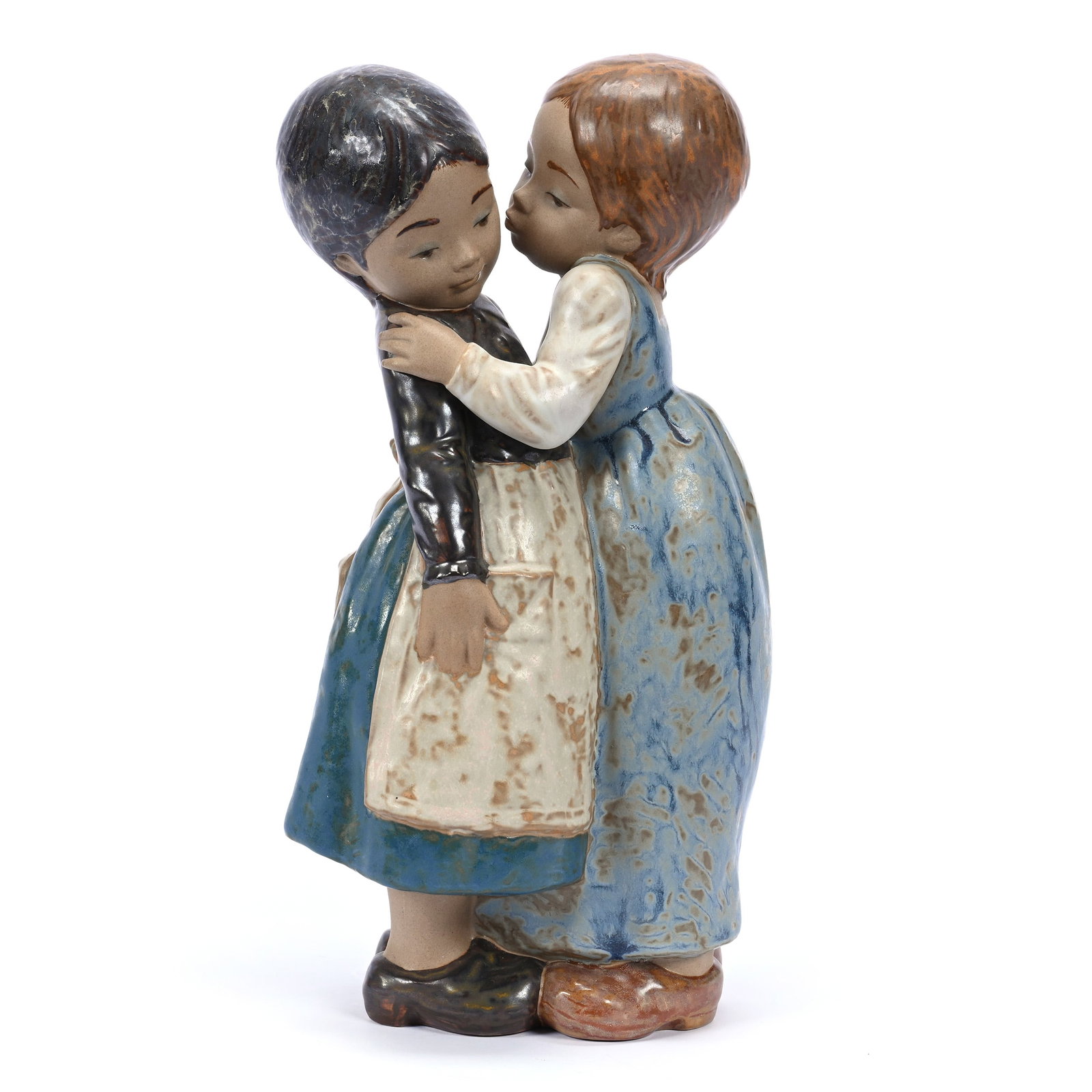 Figural Group Marked Lladro Titled "The Little Kiss" #2086, Circa 1978, Gres Finish: Figural Group Marked Lladro Titled "The Little Kiss" #2086, Circa 1978, Gres Finish, 11" x 5.5", Estate Of Marvin And Elfriede MIller, North Dakota.