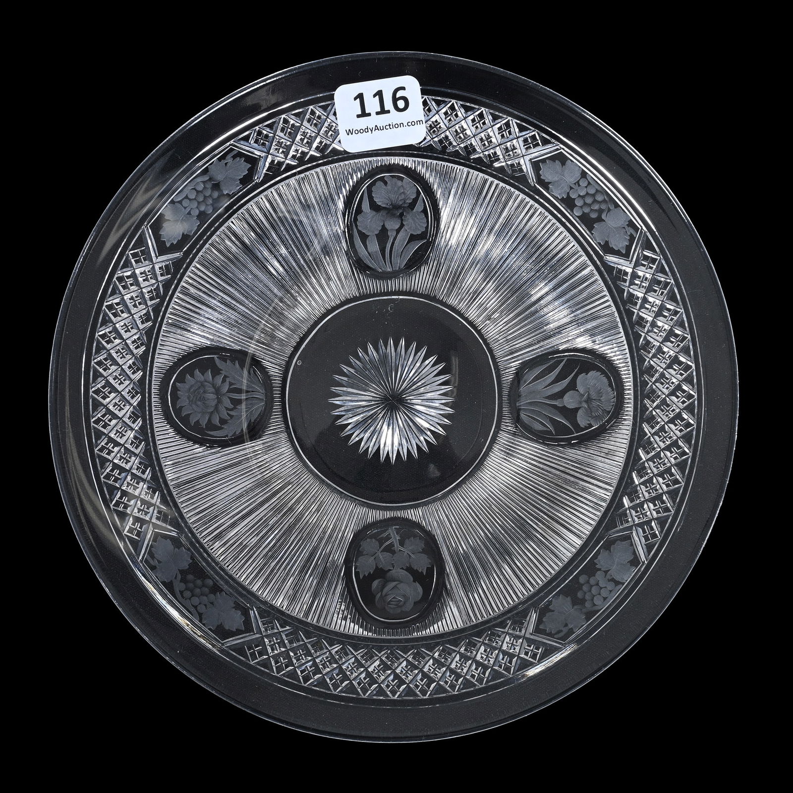 Plate, Cut Glass, Signed Sinclaire Diamonds And Silver Threads Pattern (1 of 2)