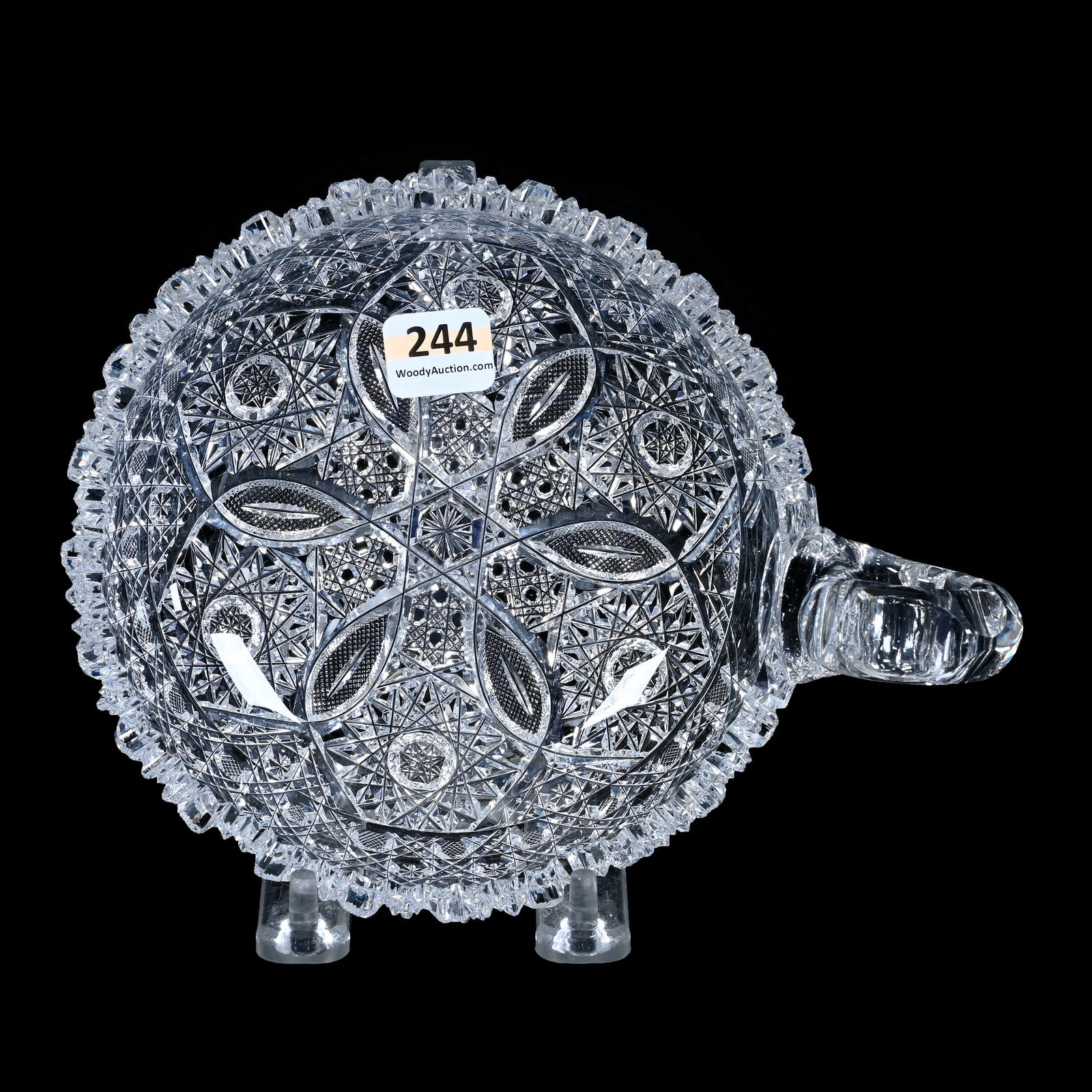 Handled Nappy, ABCG, Propeller Pattern (1 of 2)