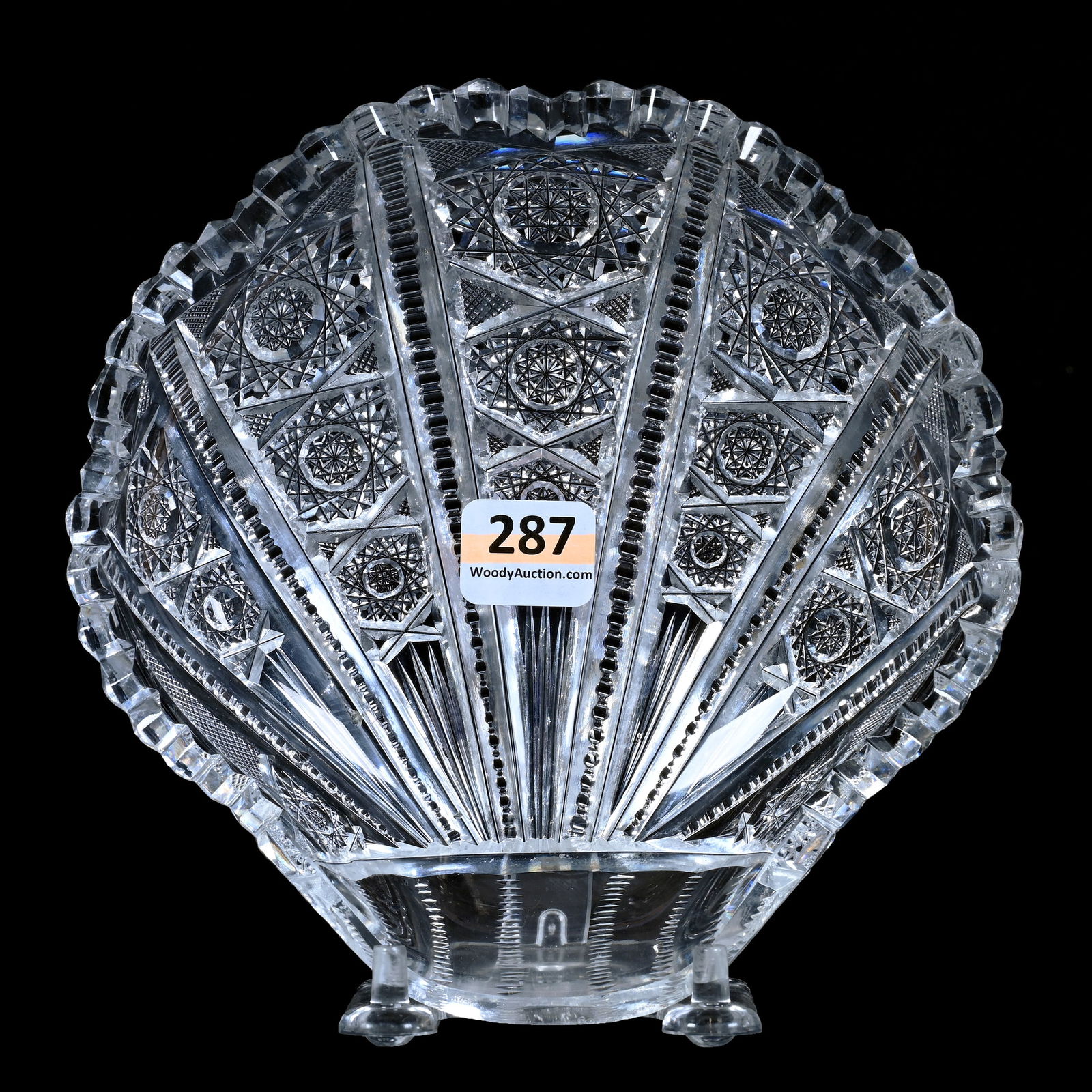 Shell Shaped Dish, ABCG, Hobstar, Strawberry Diamond, Prism & Fan Motif (1 of 2)