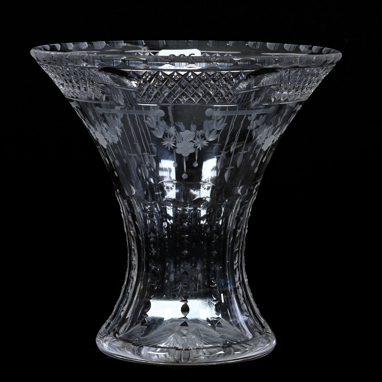 Flared Vase, ABCG, Signed Hawkes - Crosscut Diamond & Bullseye Border With Engraved Garlands (1 of 2)