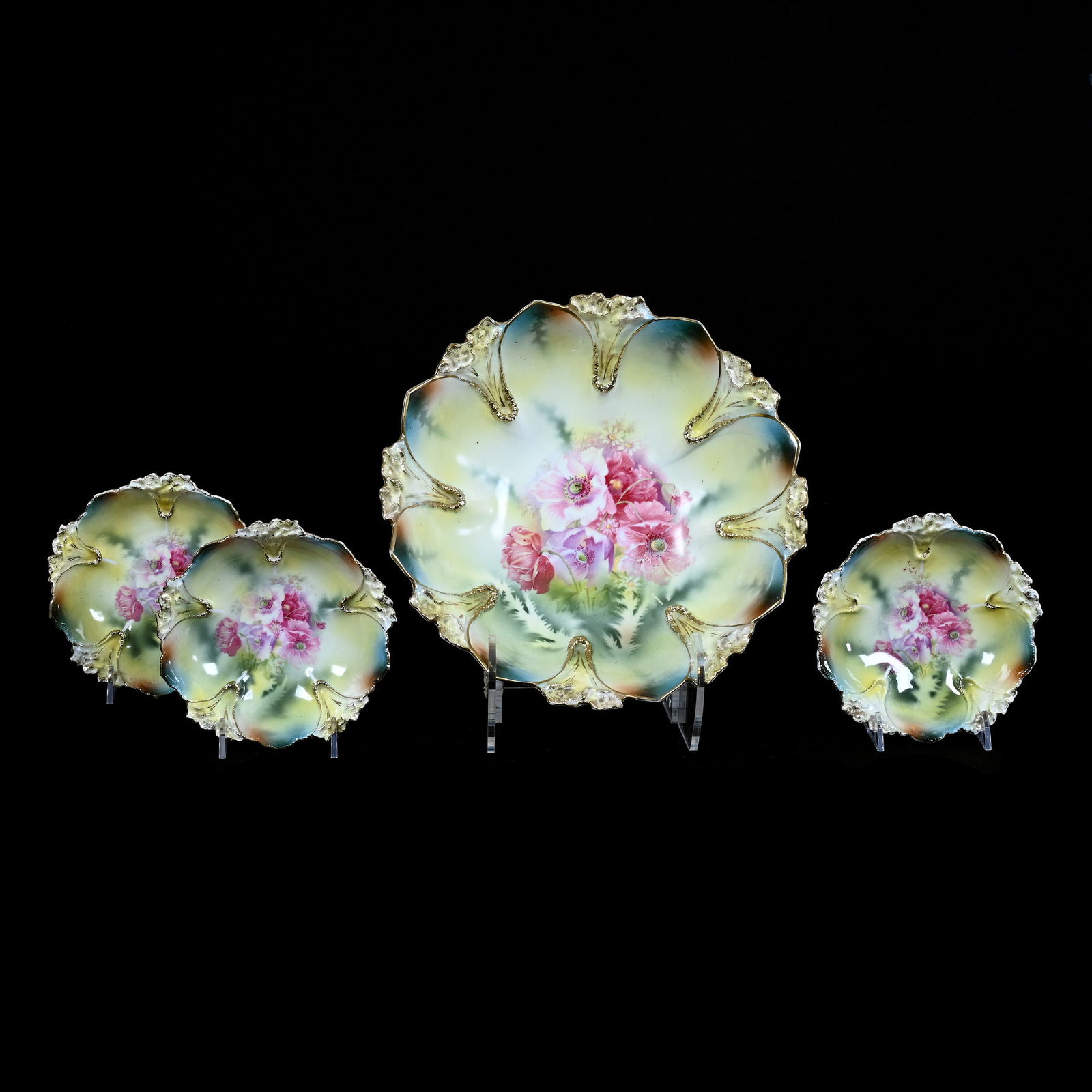 Berry Set Marked R.S. Prussia, Green, Yellow, Brown, And Blue Tones (1 of 2)