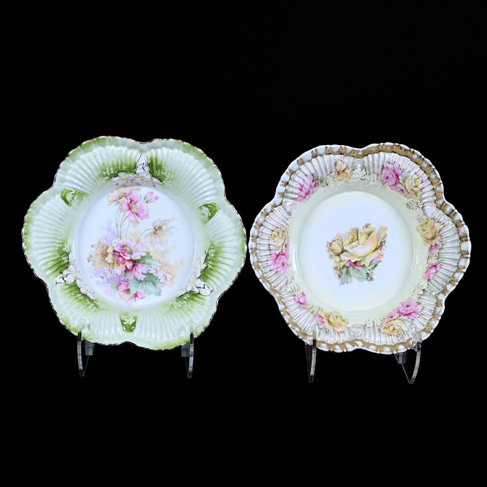 (2) Bowls, Scalloped Shell Mold, Unmarked R.S. Prussia (1 of 2)