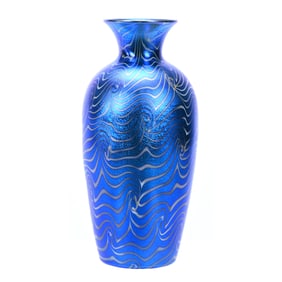 Vase, Unmarked Durand Art Glass