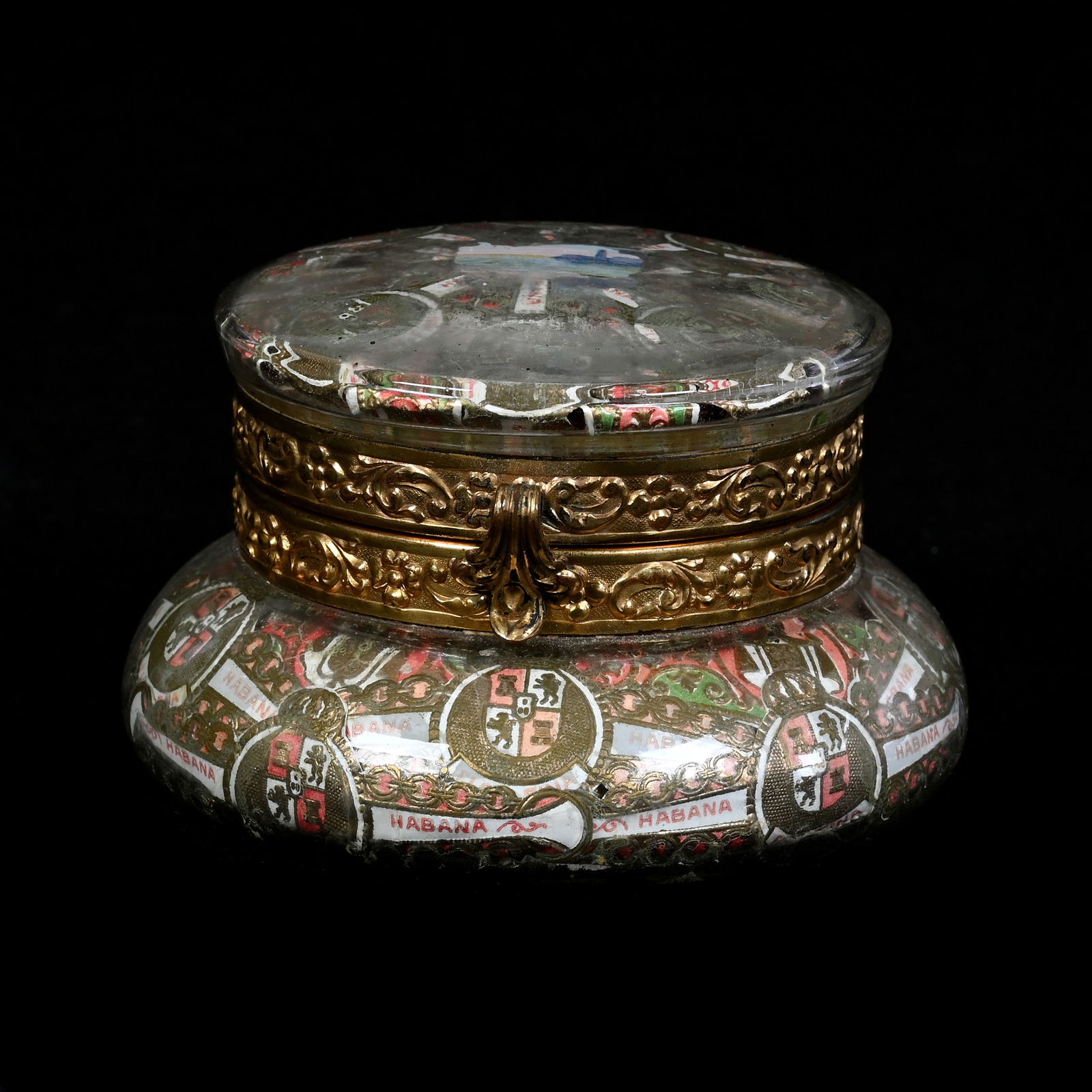 Jewel Box, Unmarked C.F. Monroe Rare Cigar Band Crystal (1 of 5)