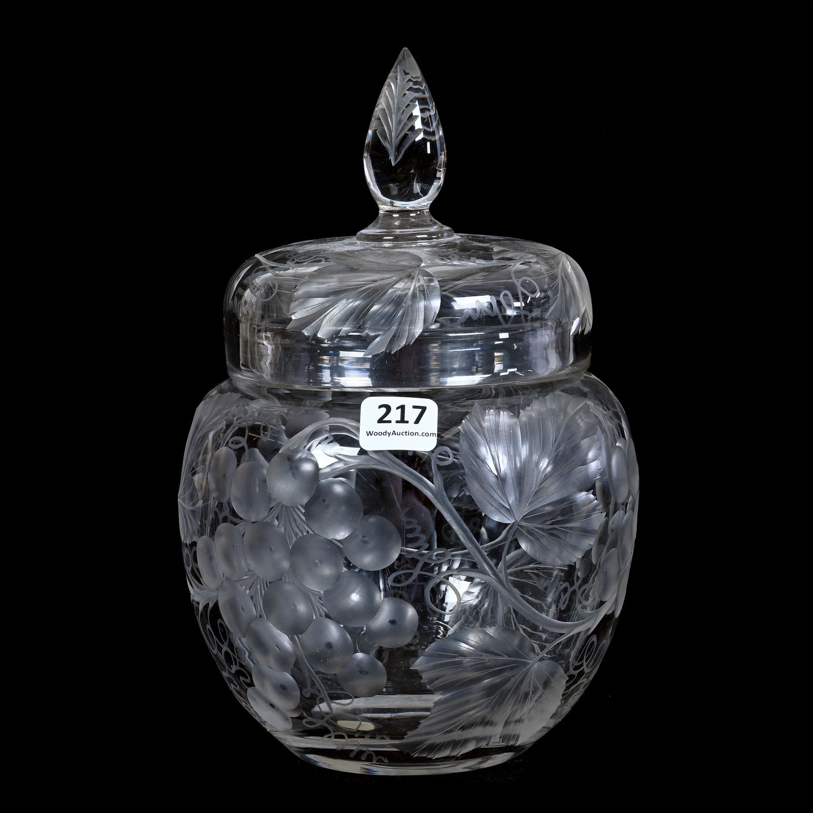 Covered Jar, American Brilliant Cut Glass, Signed Tuthill Engraved Vintage Pattern (1 of 3)