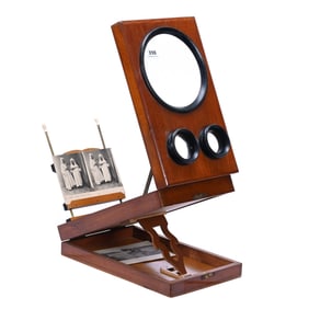 Graphoscope, Folding, Two Eye Lenses With Large Single Lens