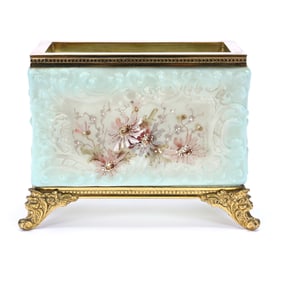 Letter Holder, Wave Crest Banner Mark, Scroll Mold