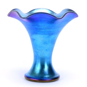 Vase, Blue Iridescence In The Style Of Steuben Aurene
