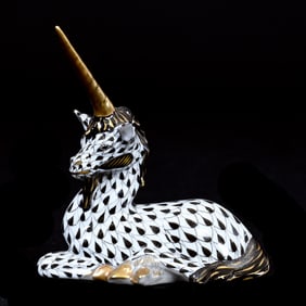 Figurine, Unicorn, Porcelain Marked Herend #15359/VHNM H94, Black And White Fishnet Design