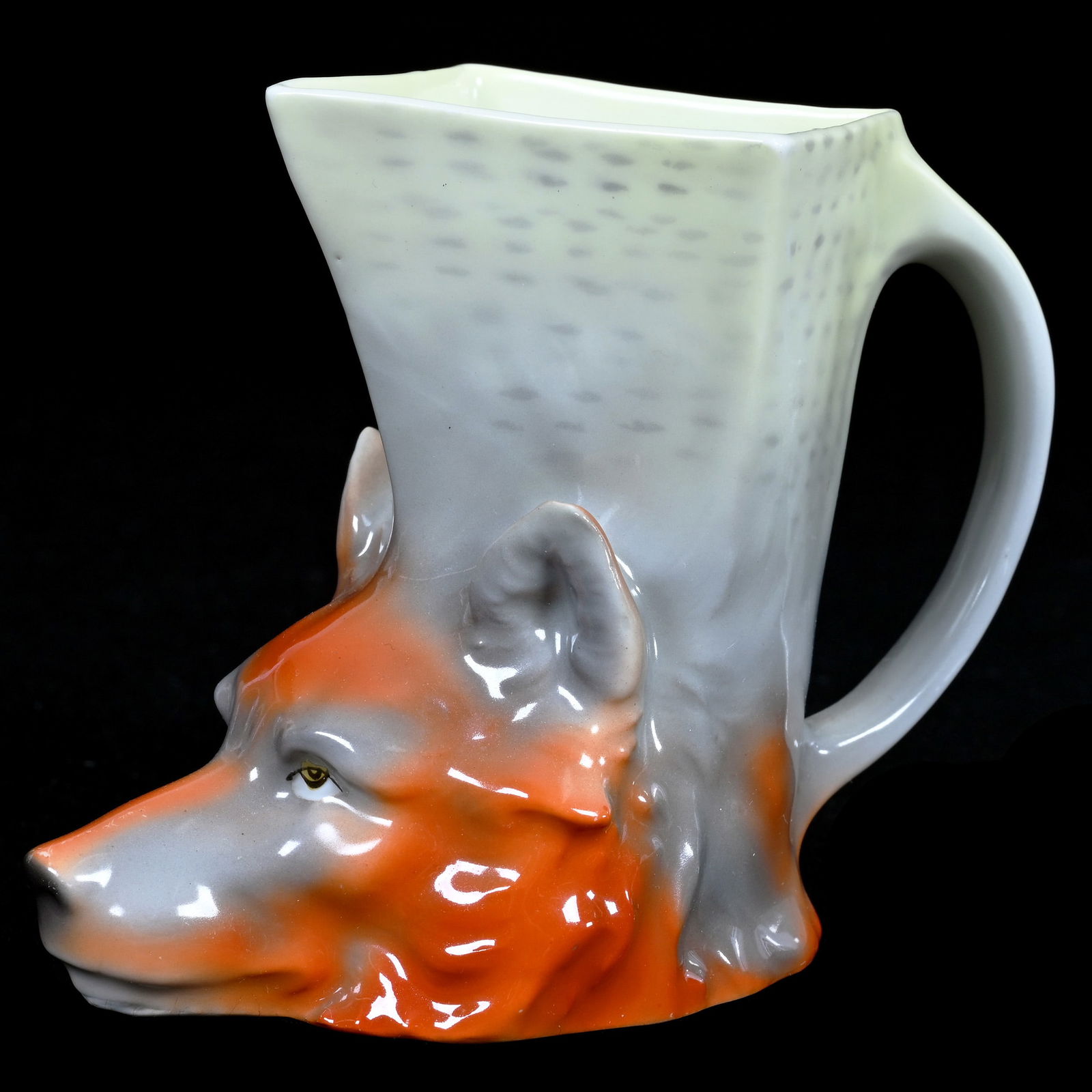 Creamer, Royal Bayreuth Blue Mark, Fox With Basket (1 of 3)