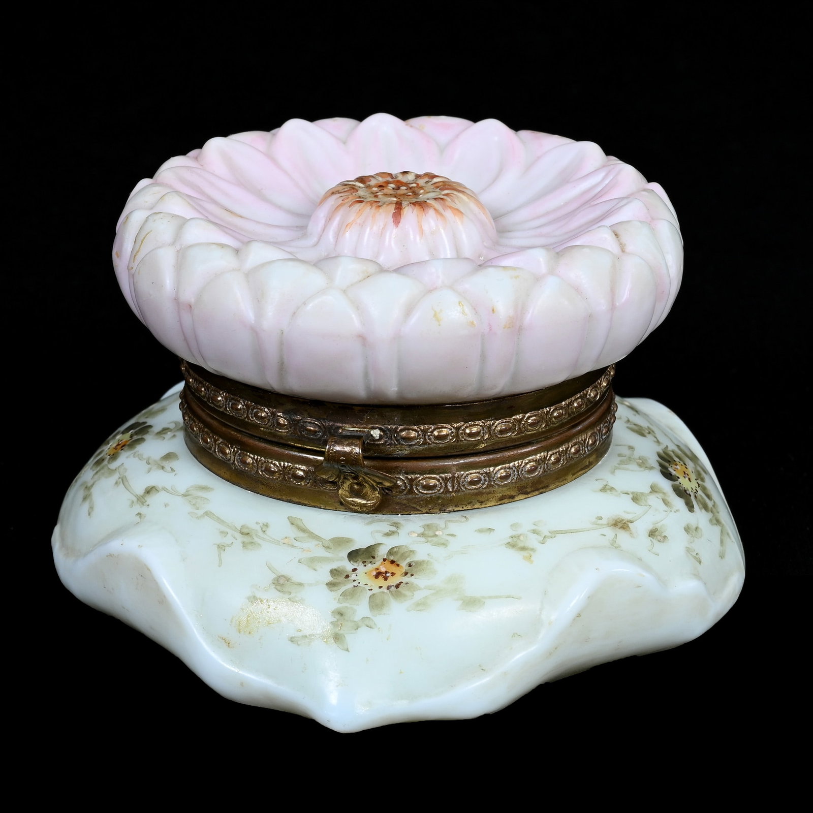 Jewel Box, Wave Crest Stamp Mark, Blown Mold Dahlia Lid, White, Green, And Pink Tones, Floral Decor: Jewel Box, Wave Crest Stamp Mark, Blown Mold Dahlia Lid, White, Green, And Pink Tones, Floral Decor, 2.75" x 4.5", Grady And Annette Hite Collection, NC.