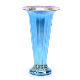 Vase Signed Lundberg Studios #072923 Contemporary Art Glass