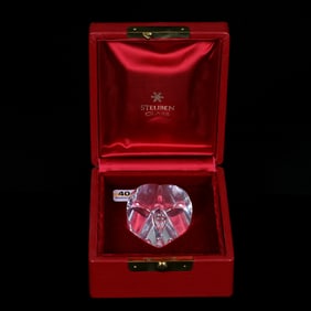 Glass Art Paperweight, Design #1305 Signed Steuben