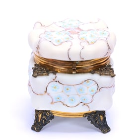 Jewel Box, Unmarked Wave Crest Egg Crate Mold