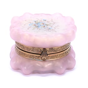 Jewel Box, Unmarked Wave Crest Frosted Pink Crystal Art Glass