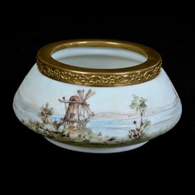 Open Bonbon, Unmarked Wave Crest, Cameo Carved Dutch Harbor Decor