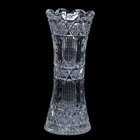 Corset Vase, ABCG, Hobstar Chains With Alternating Panels Of Prism And Bullseye Motif