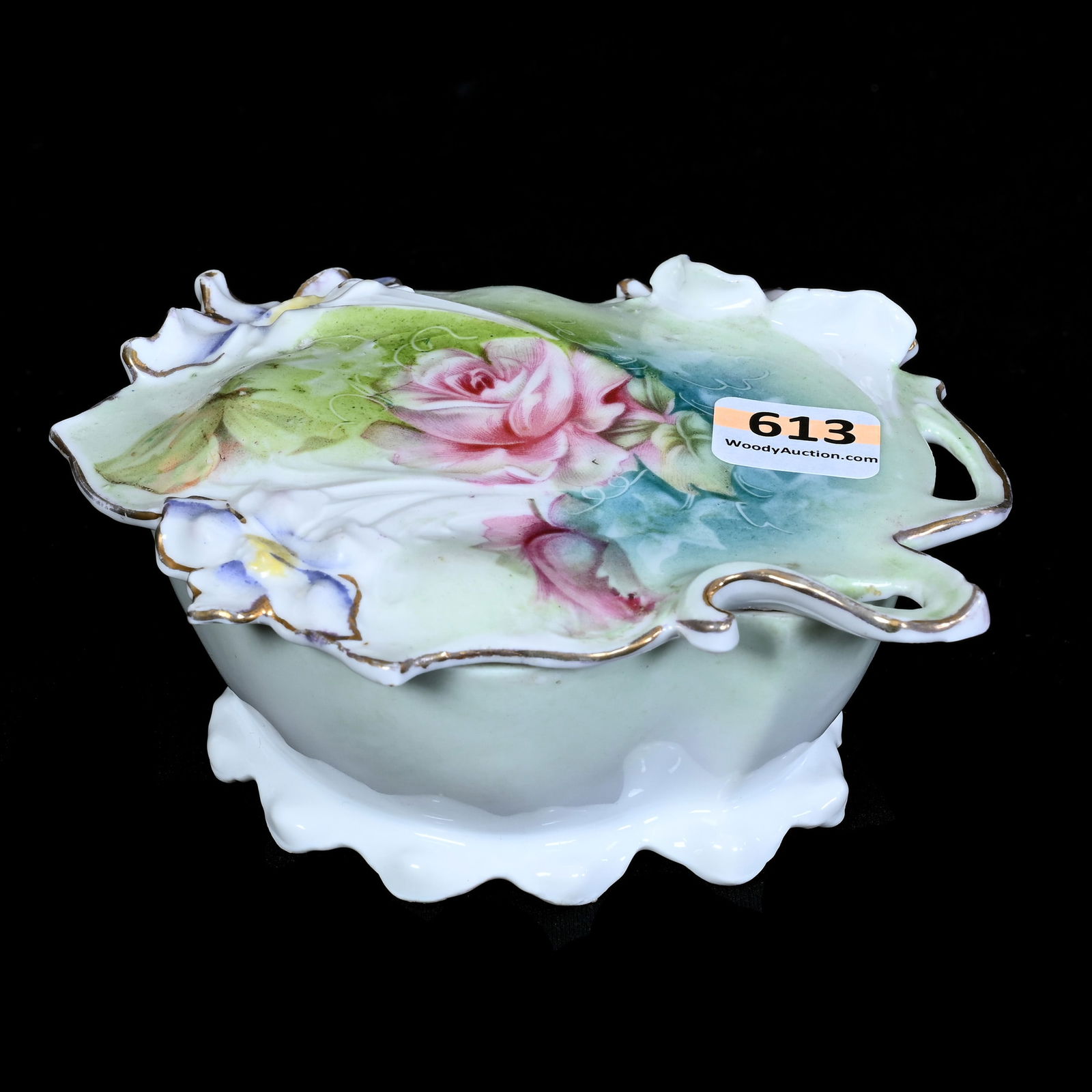 Covered Box, Unmarked R.S. Prussia, Floral Mold (1 of 3)