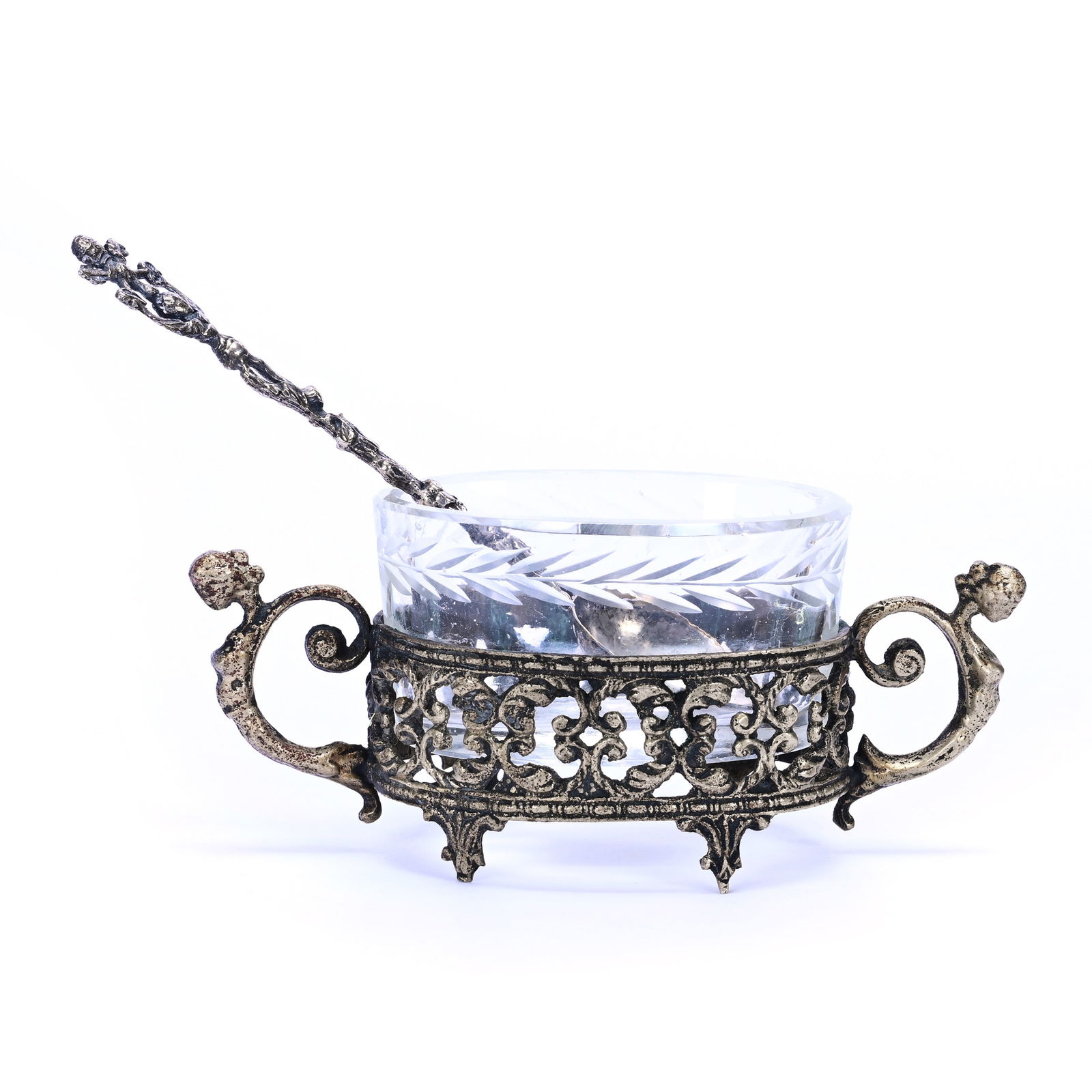 Oval Salt Dip, Two Handles, Clear Glass Laurel Wreath Pattern Insert (1 of 3)