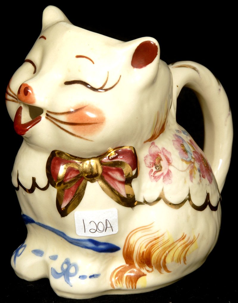 4 1/2" SHAWNEE POTTERY FIGURAL PUSS & BOOTS CREAMER: 4 1/2" SHAWNEE POTTERY FIGURAL PUSS & BOOTS CREAMER GOLD TRIM W/ FLORAL DECOR