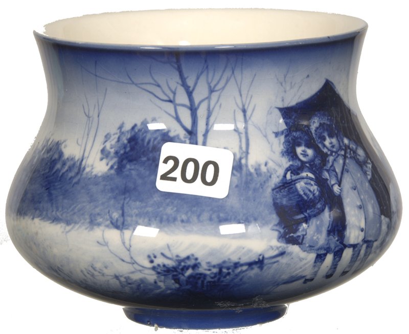 3 3/4" ROYAL DOULTON FLOW BLUE VASE: 3 3/4" ROYAL DOULTON FLOW BLUE VASE BABES IN THE WOODS TWO GIRLS WITH UMBRELLA SCENIC DECOR