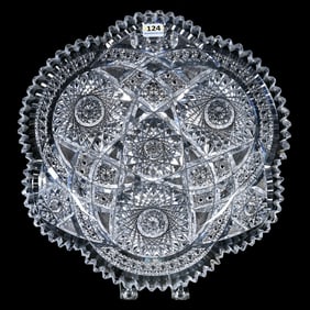 Round Tray, ABCG, "No. 246S" Sold By Bawo And Dotter, And "Lusitania" Sold By Keen-Kutter.