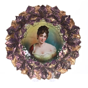 Bowl, Unmarked R.S. Prussia, Mold #11 (Leaf Wreath),