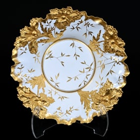 Center Bowl, Unmarked R.S. Prussia, Carnation Mold