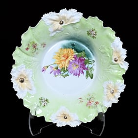 Center Bowl, Unmarked R.S. Prussia, Carnation Mold