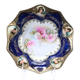 Bowl, Unmarked R.S. Prussia, Mold #14A Medallion Variation