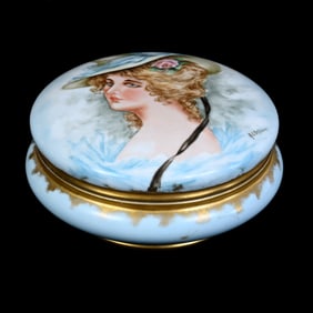 Round Covered Box Marked T&V Limoges