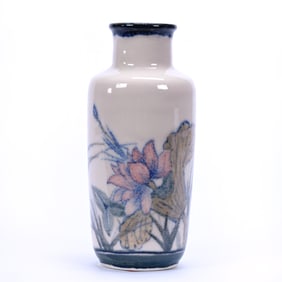 Vase Marked Rookwood Art Pottery Dated 1923, Butter Fat Florals, Model #2528