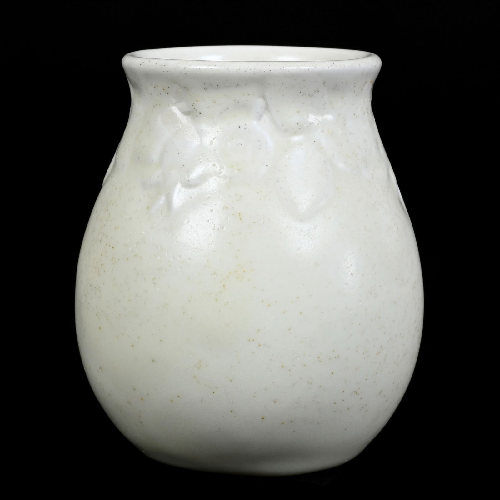 Vase Marked Rookwood Art Pottery Dated 1947, Model #2122, Ivory Matter Pale Cream (1 of 3)